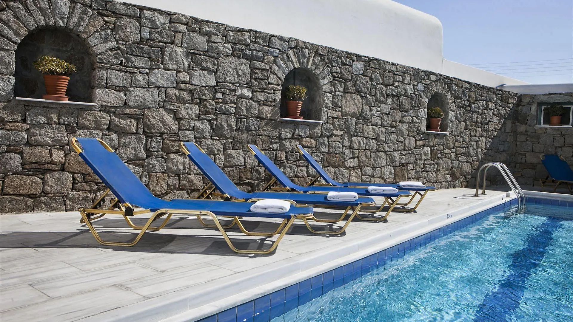 Asteri Hotel أورنوس